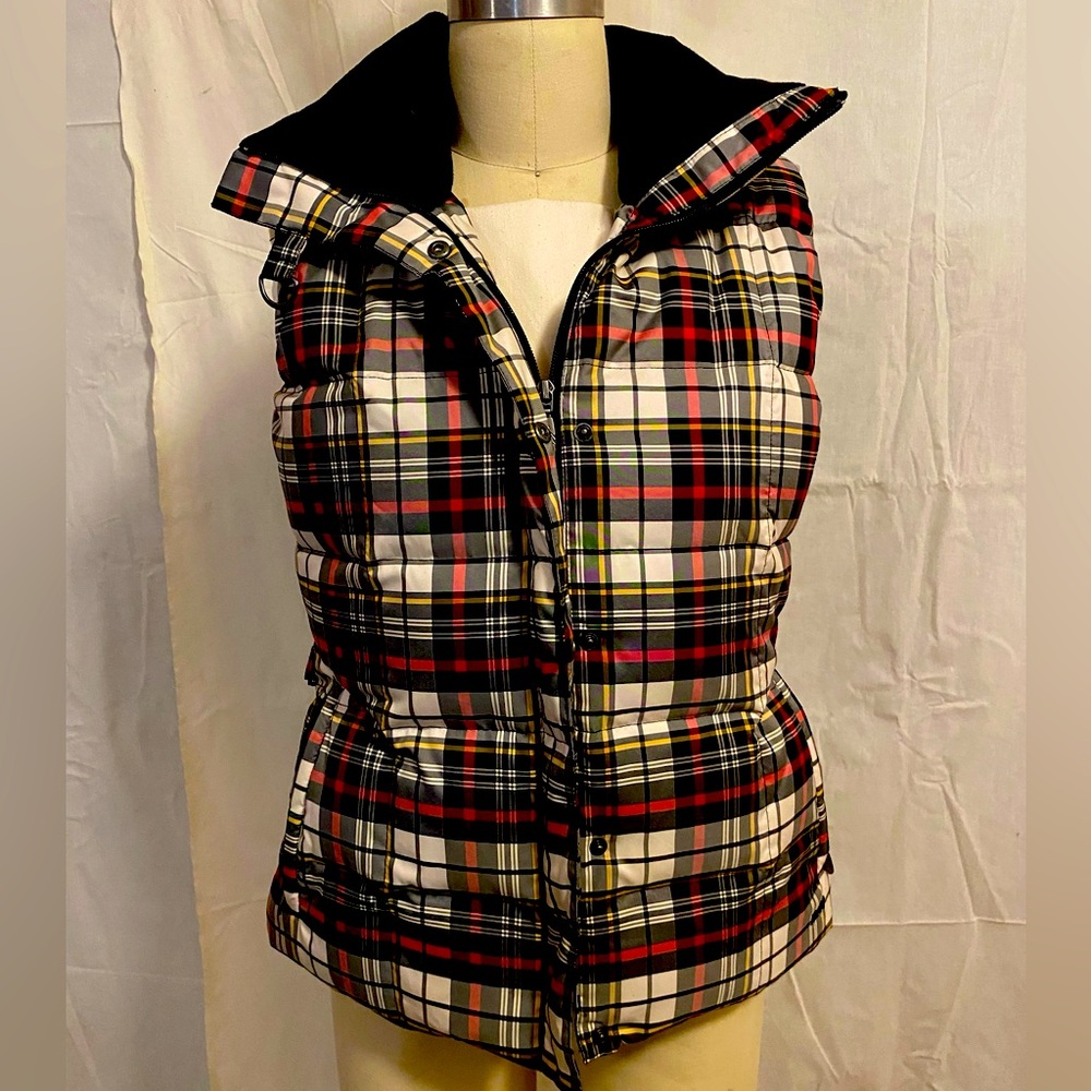 Eddie Bauer EB700 Down Vest Red Black Plaid Sz S